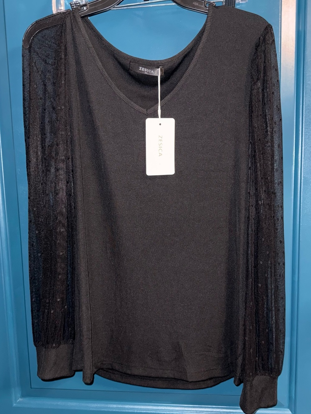 Zesica Black Long-Sleeve V-Neck Top with Sheer Sleeves Size XL